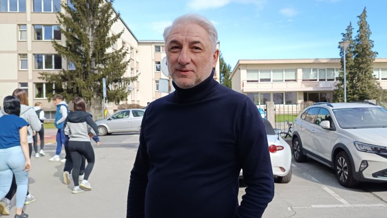 “Naglašavalo se da će za jednaki rad biti jednaka plaća, međutim, to se nije napravilo na korektan način u obrazovanju”